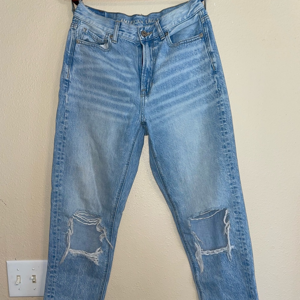 American Eagle Mom Jeans